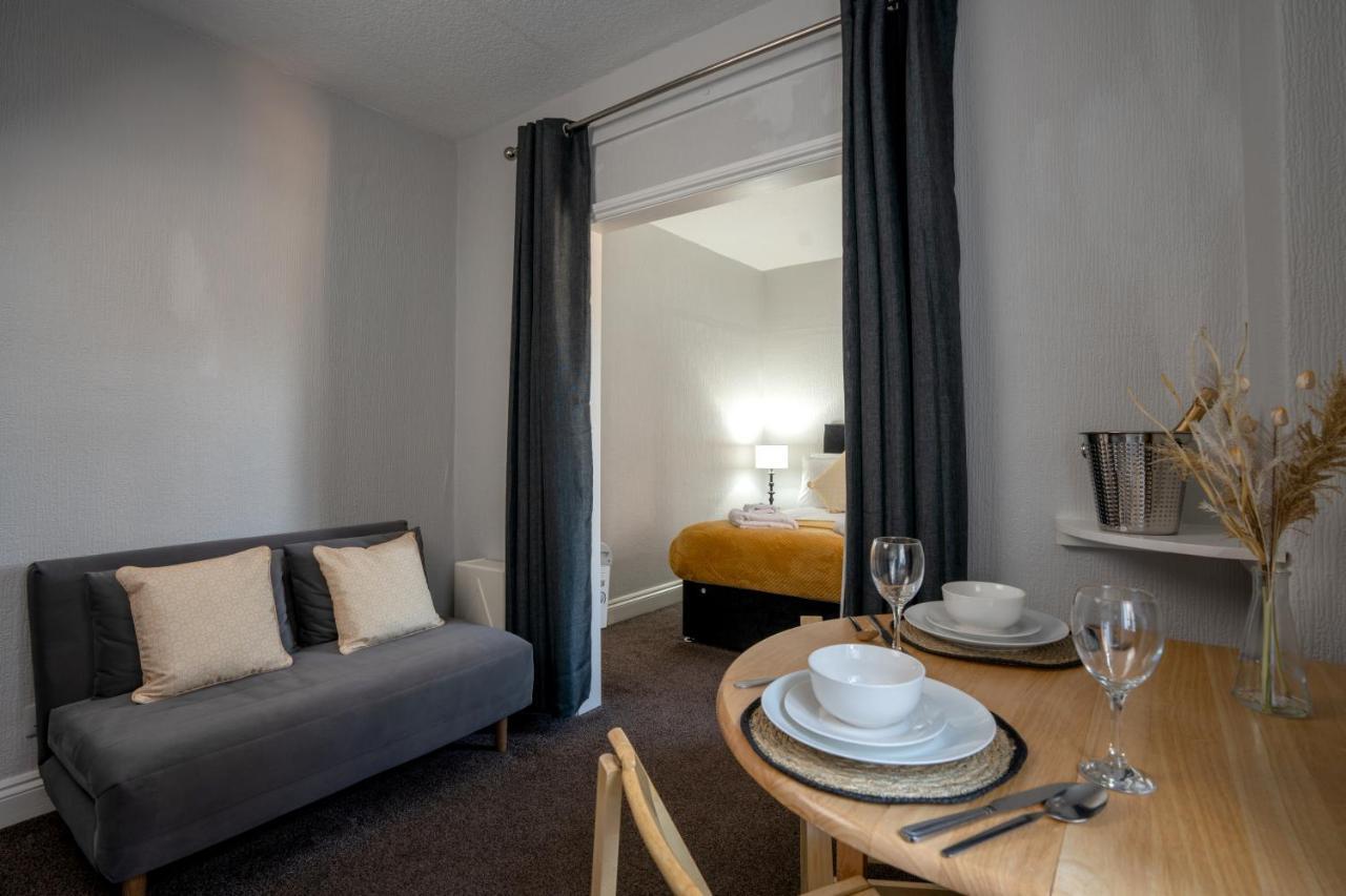 Coasters Holiday Apartments 斯凯格内斯 外观 照片