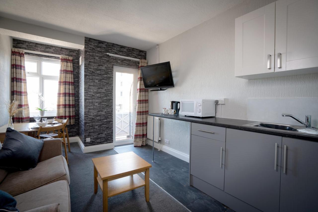 Coasters Holiday Apartments 斯凯格内斯 外观 照片