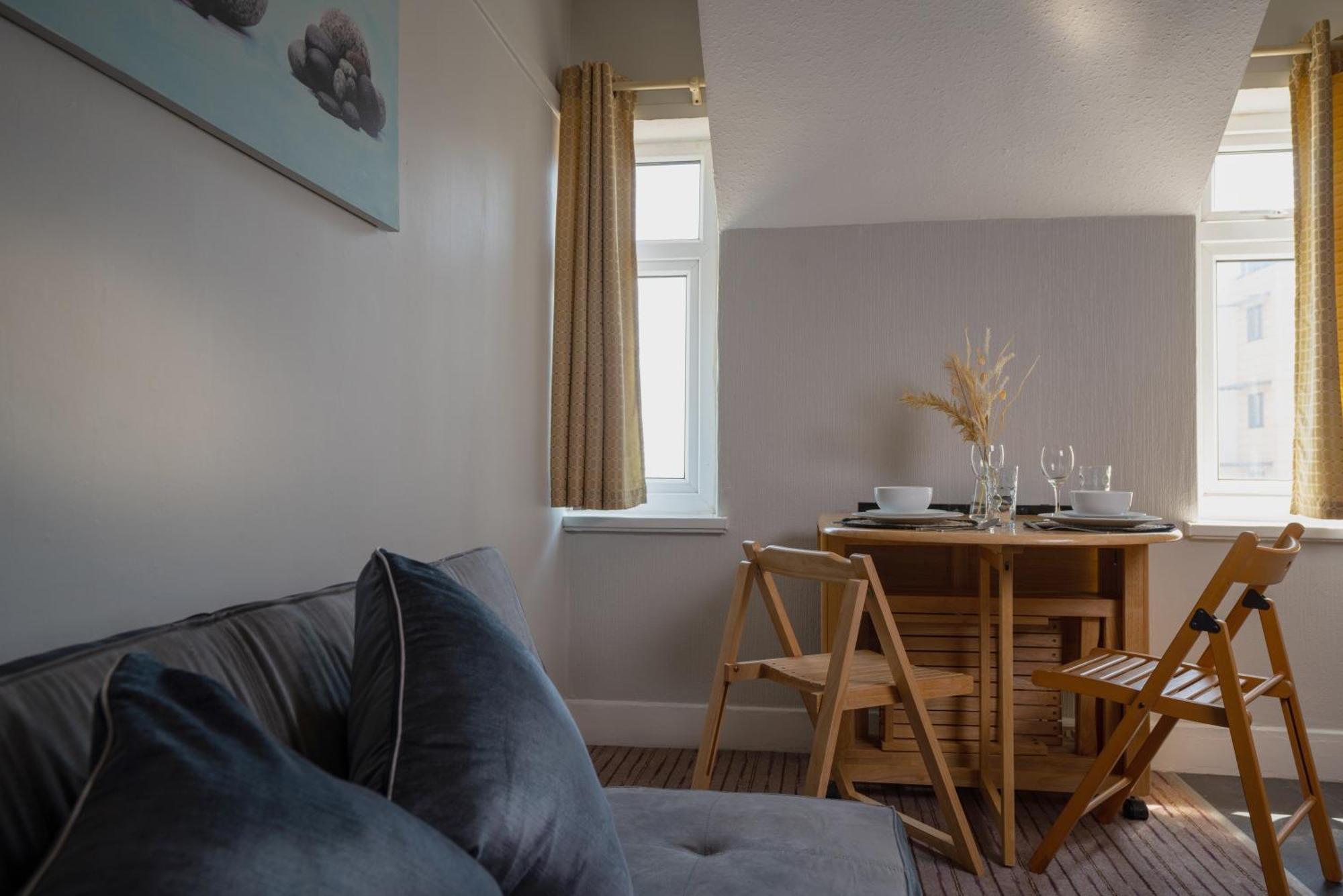 Coasters Holiday Apartments 斯凯格内斯 外观 照片